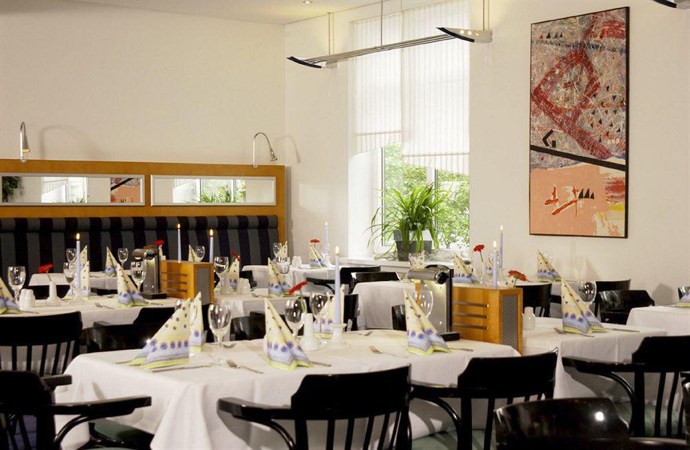 Intercityhotel Erfurt Restaurant billede
